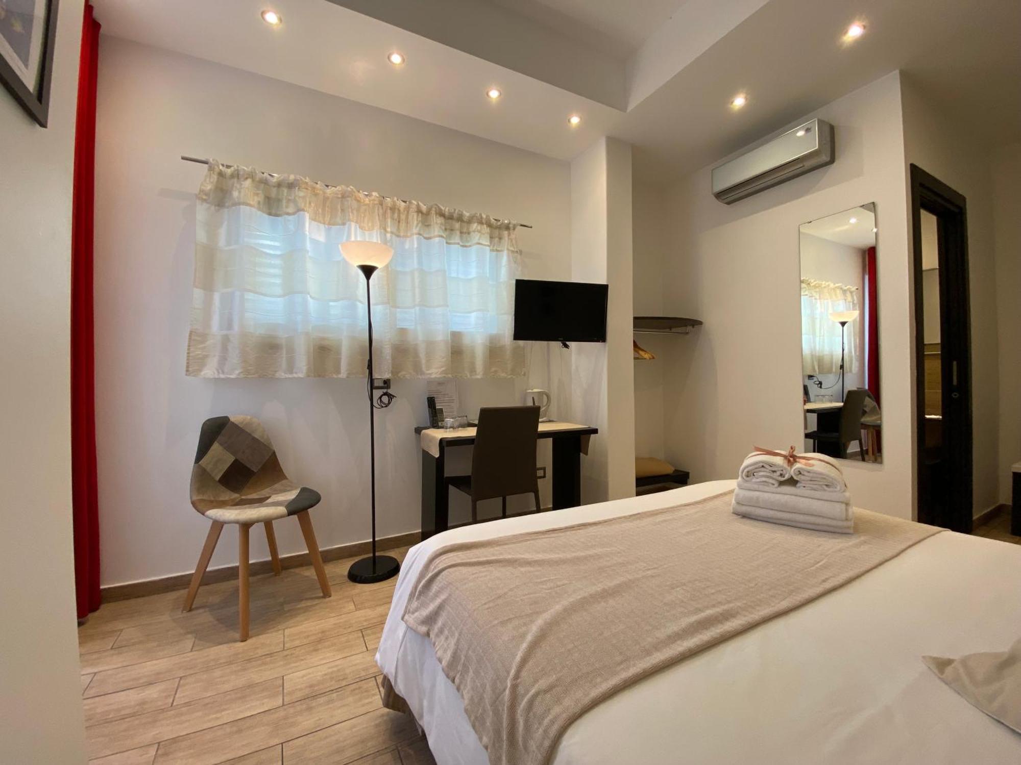 تْشيفالو Ma&Mi For You B&B الغرفة الصورة